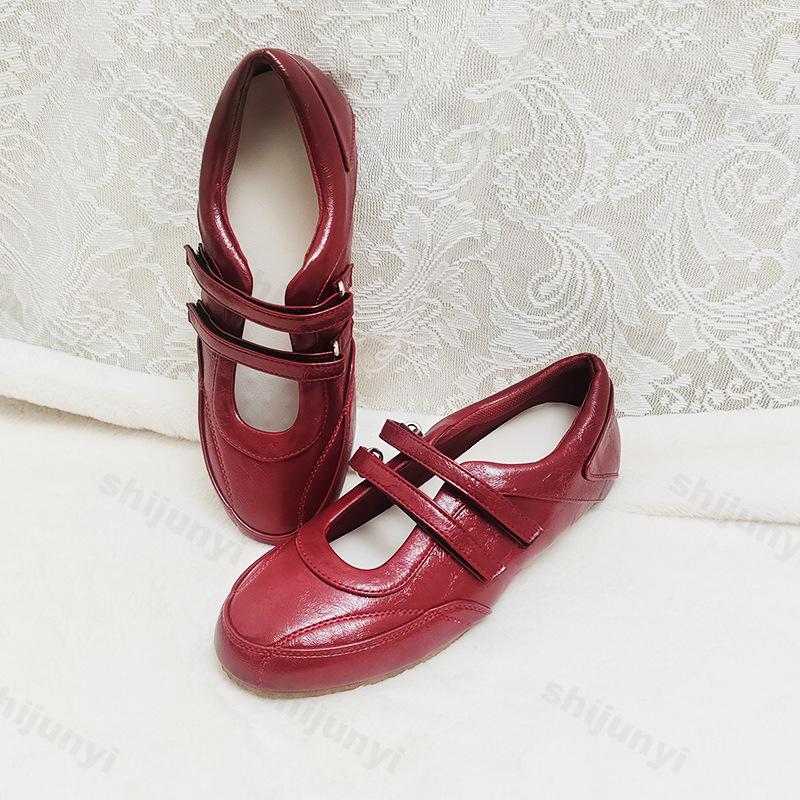 Fashion Women's Ballet Shoes 2025 Autumn New Fashion Vintage Flat Mary Jane Shoes Lightweight Comfortable Ouitdoor Non Slip Casual Shoes