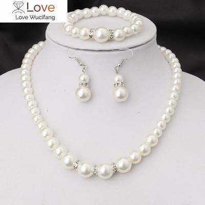Nuova moda collana di perle bianche set di gioielli collana bracciale orecchini set di perle da sposa donne festa matrimonio regali di Natale