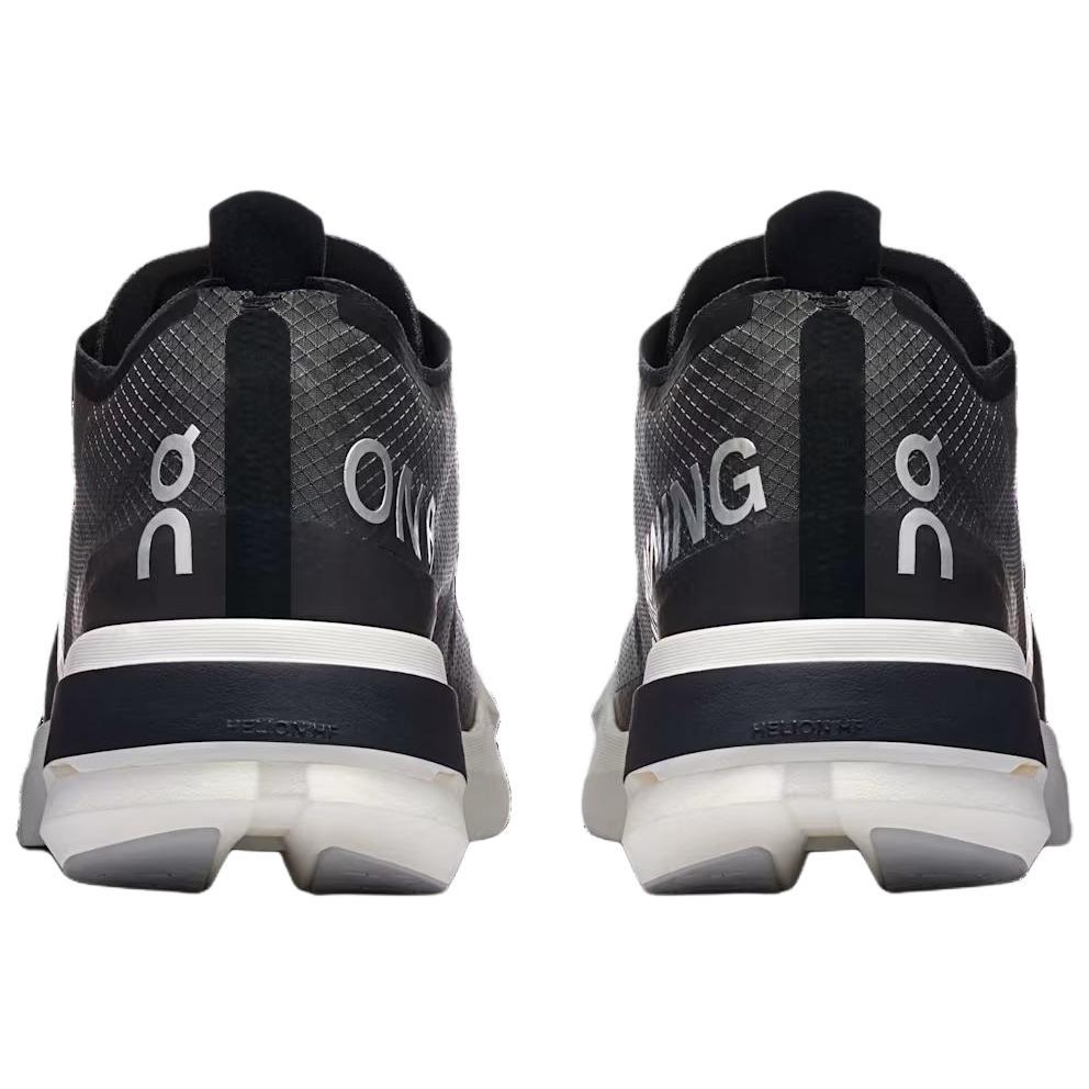 ON Cloudboom Strike Schwarz Weiß Herren Sneaker 3ME30480299