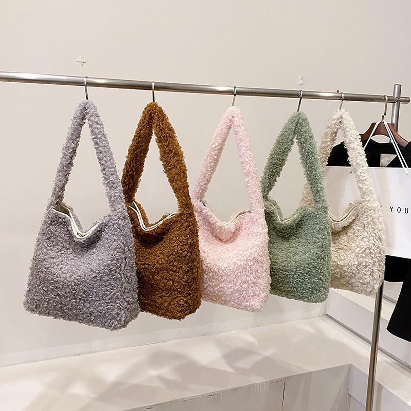 Cashmere Lamb Women's Bag New Fashionable Simple Underarm Fur With Texture Foreign Style All-match Single-shoulder Tote