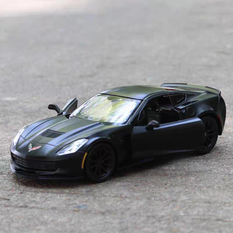 Chevrolet Corvette C7 Grand Sport Simulation Diecast & Toy Vehicle Pull Back Car & Doors Open RMZ City 1:36 Alloy Supercar Model