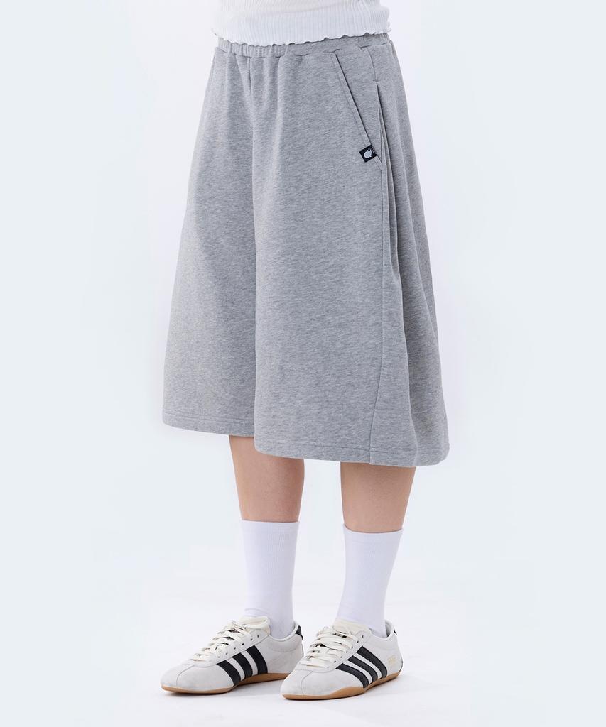 GHOST REPUBLIC Curved Side Pintuck Balloon Bermuda Sweat Shorts 4 Colors Gp-512