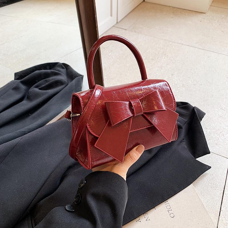 

Versatile Pu Material Bowknot Handbag Modern Small Square Shoulder Bag For Women червоний
