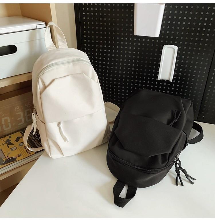 Trendy Lightweight Travel Backpack For College Students With 15-inch Laptop Compartment