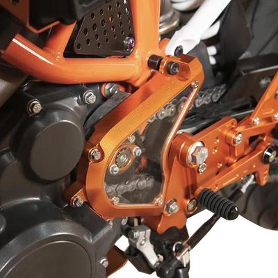 KTM 250/390 Duke Priekšējā Zobrata Ķēdes Aizsarga Vāks