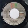 7inch Record CLIFF RICHARD  Never Say Die Give A Little Bit Mo B8180 EMI 1983 Canada Rock Used
