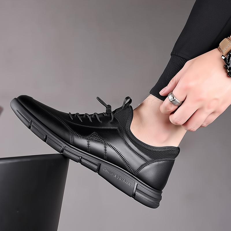 Fashion Men's Outdoor Vulcanize Shoes Stylish Leather Casual Shoe Men's Flat Designer Sneakers Shoes 2025 New Stylish Skate Shoes