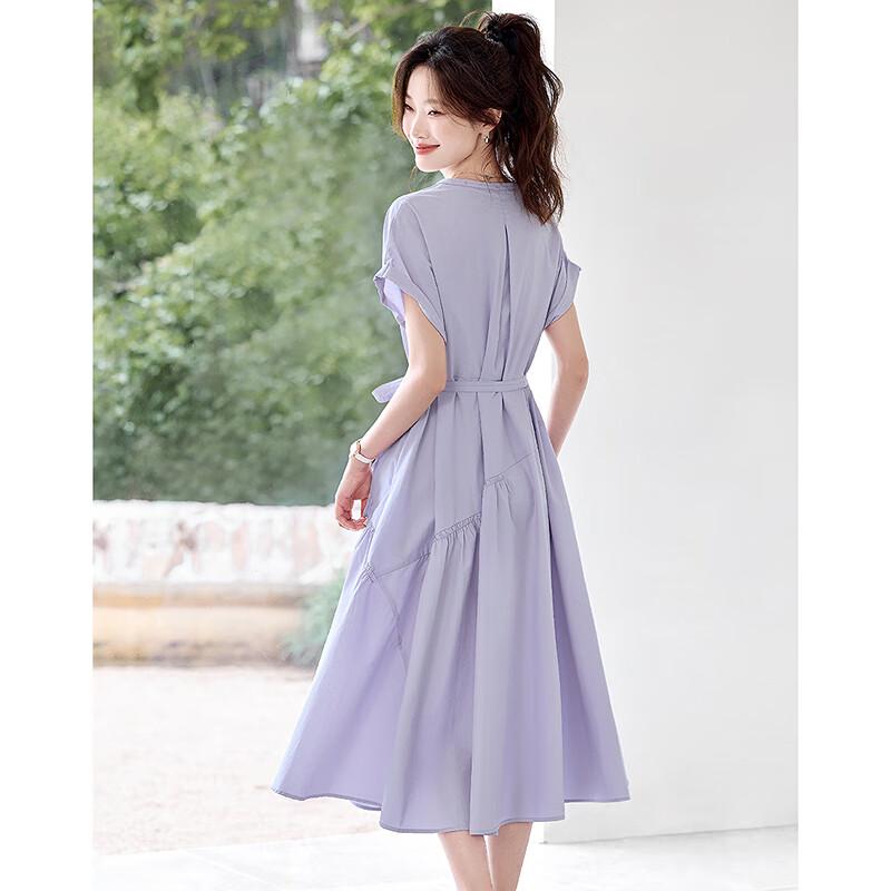 Si Shui Nian Hua Figurschmeichelndes Lila Rundhals A-Linien Kleid