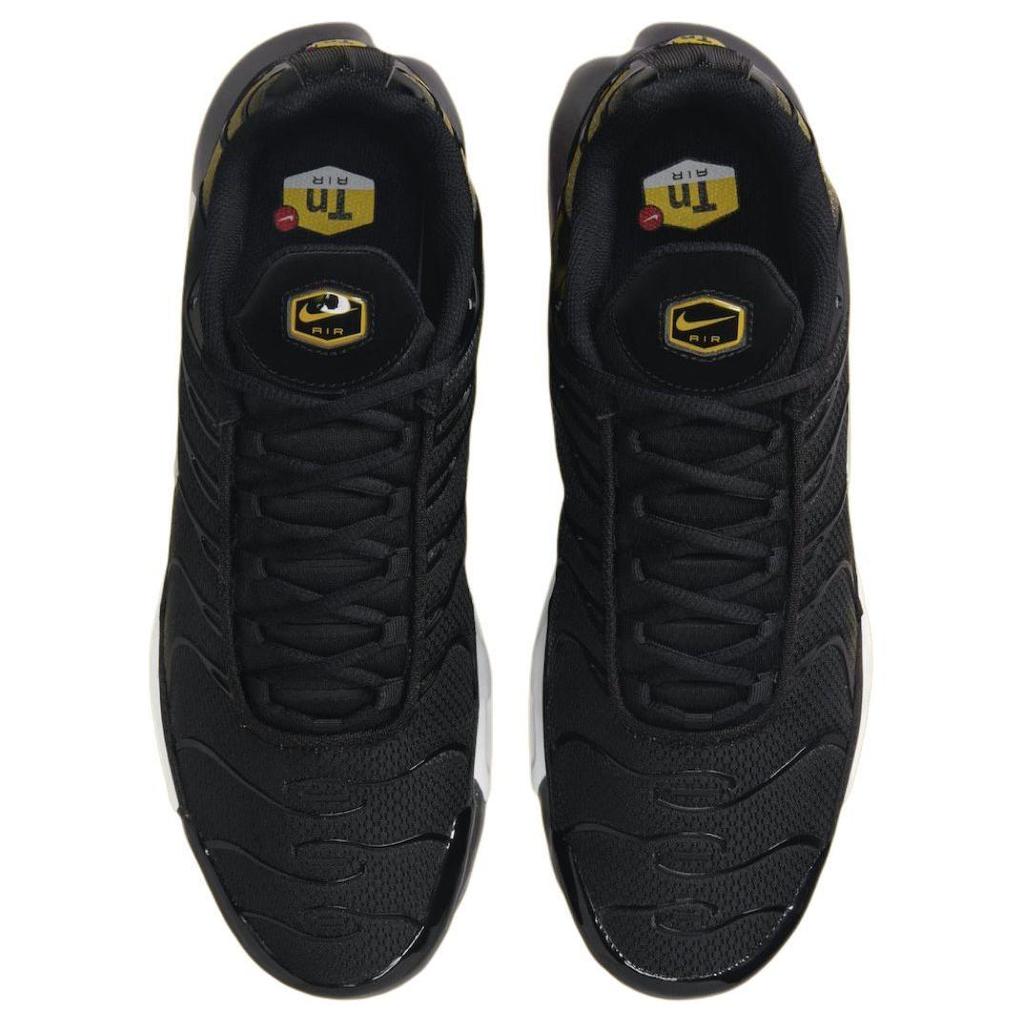 Nike Adidași Bărbați Air Max Plus Negru Auriu Universitar Alb DM0032-013