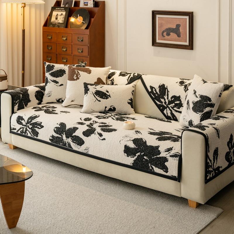 

Autumn And Winter Sofa Cushion Light Luxury High-End Sofa Cushion New Non-Slip Sofa Cover Thickened Plush Cover 70*70cm