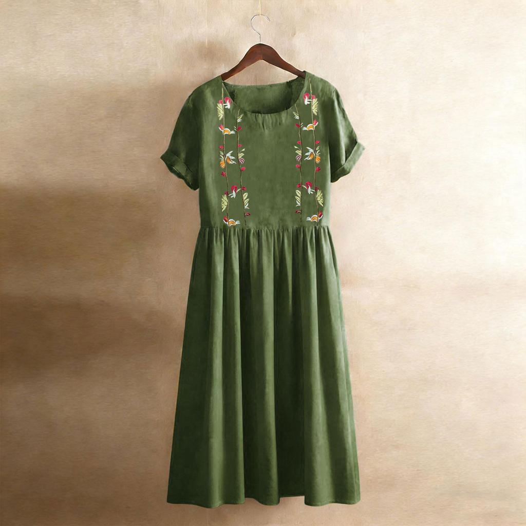 Women’s Short Sleeve Embroidered Midi Dress with Pockets Relaxed Fit Crew Neck Casual Summer Dress for Everyday Wear