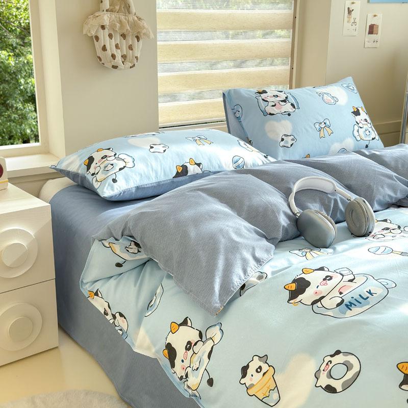 Small Fresh Four-piece Bed Sheet Set Quilt Cover Set Single Dormitory Three-piece Set Skin-friendly and Comfortable Bedding
