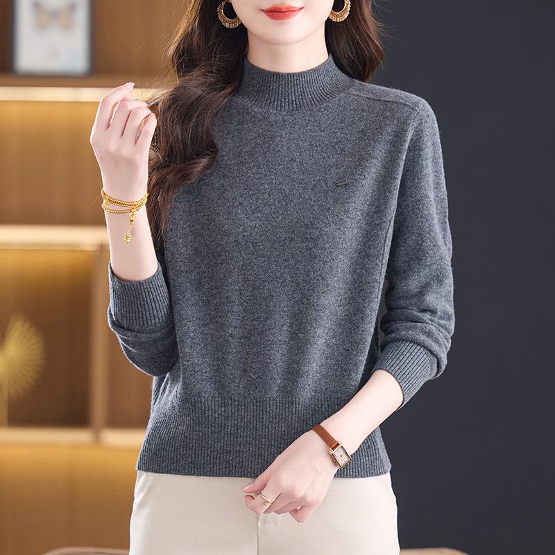 Wool Knit Sweater: Women's Mid-High Neck, Short, Warm, Ideal for Autumn/Winter Layering
