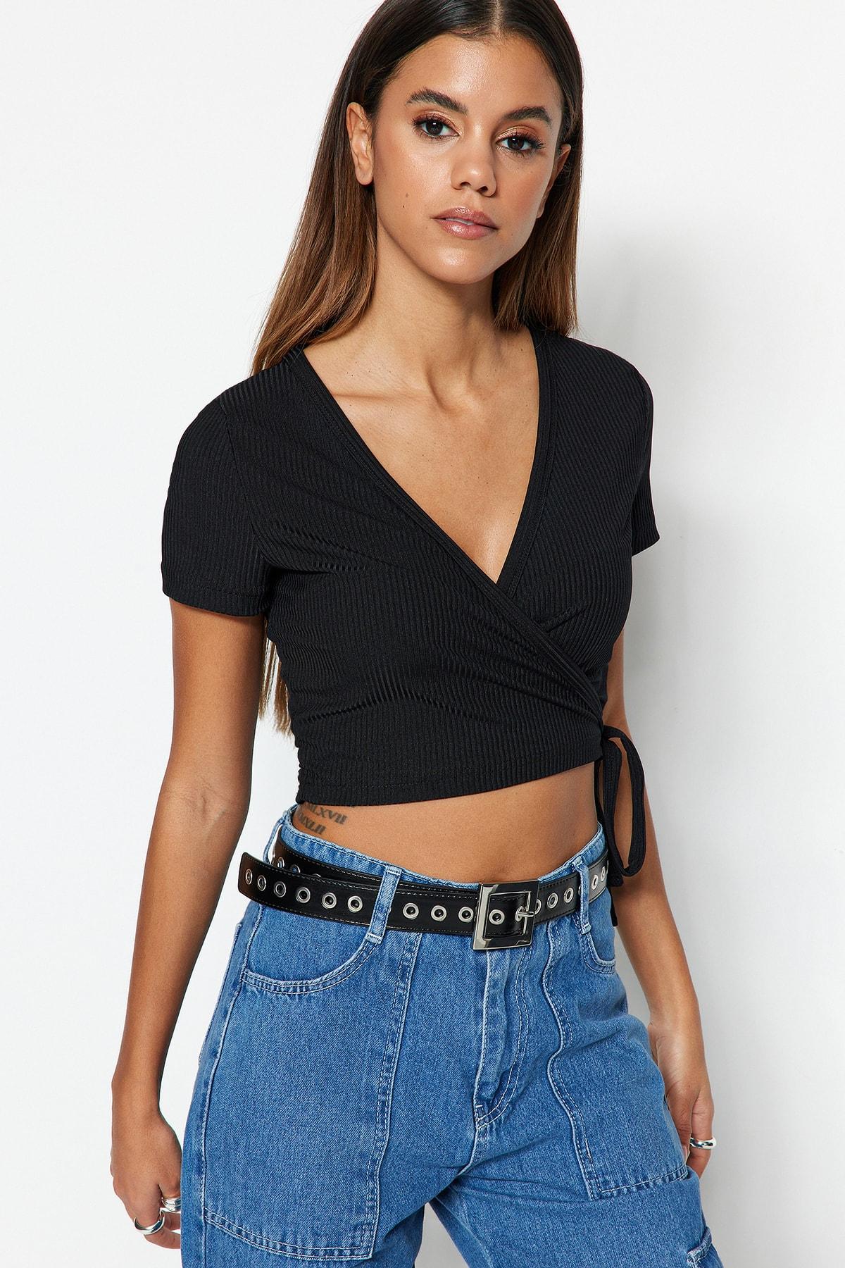 

Блузка - Черный - Slim fit