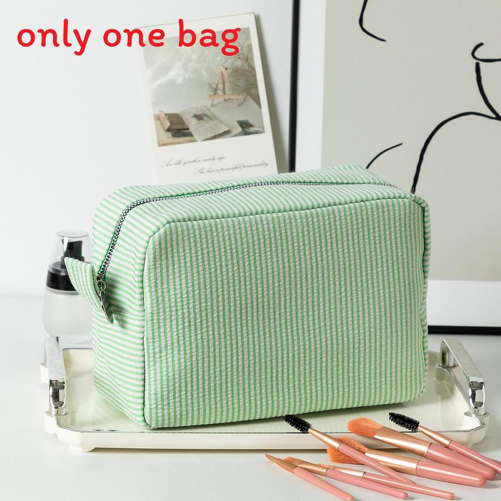 Vintage Striped Makeup Bag With Zipper Closure For Travel And Daily Use