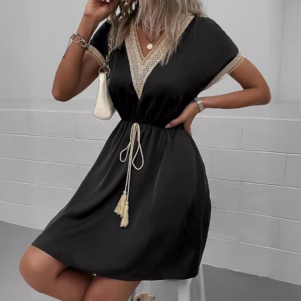 Sommer Spitzenkleid mit V-Ausschnitt und Taillengürtel - Europäischer & Amerikanischer Stil