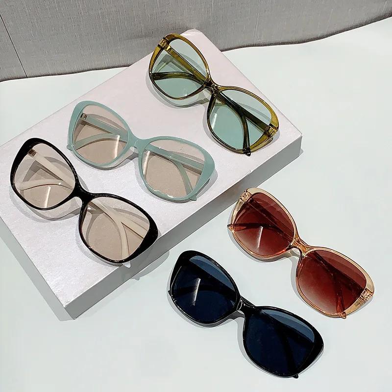 Fashion Vintage Luxury Designer Butterfly Sunglasses Women for Men Sun Glasses Punk Popular Big Frame Olive Green Shades
