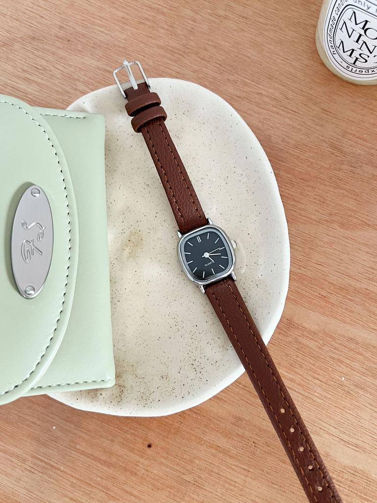 Watch Female Niche, Simple Temperament, Sense Of Luxury, Small Dial, Exquisite Versatility, Special Quartz Watch For Postgraduate Entrance Examination