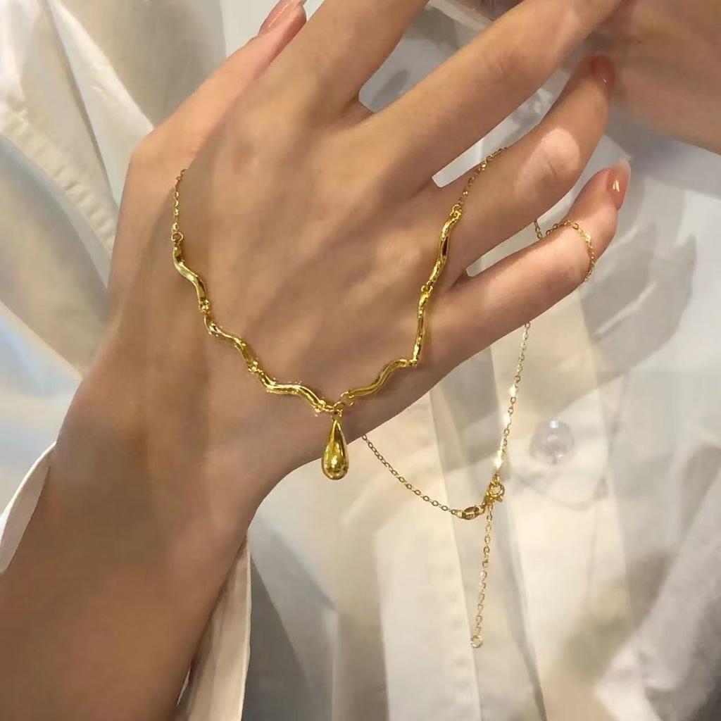 Irregular Ripple Water Drop Necklace Women's Light Luxury Niche Design High-end Fashion Exquisite Pendant Necklace