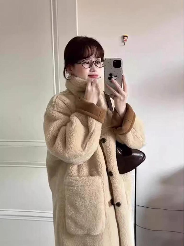 Reversible Women's Eco-Friendly Faux Fur Lambswool Winter Coat