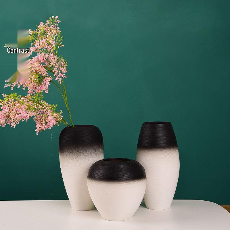 Handmade Modern Minimalist Ceramic Vase for Creative Flower Arrangements