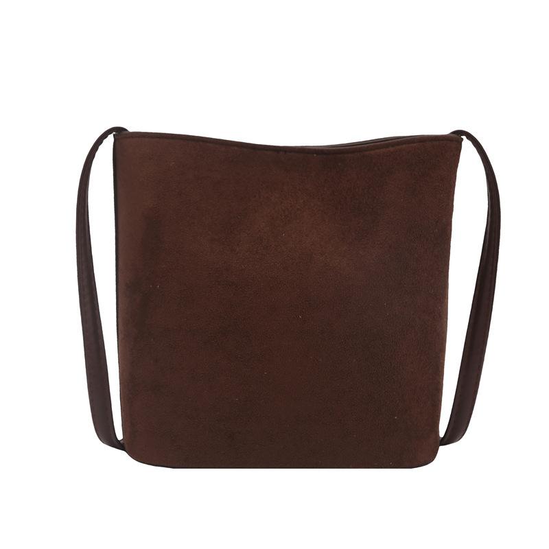 

Niche retro suede leopard print bag women s new fashion underarm bag simple large capacity messenger bag bag темно-коричневого кольору