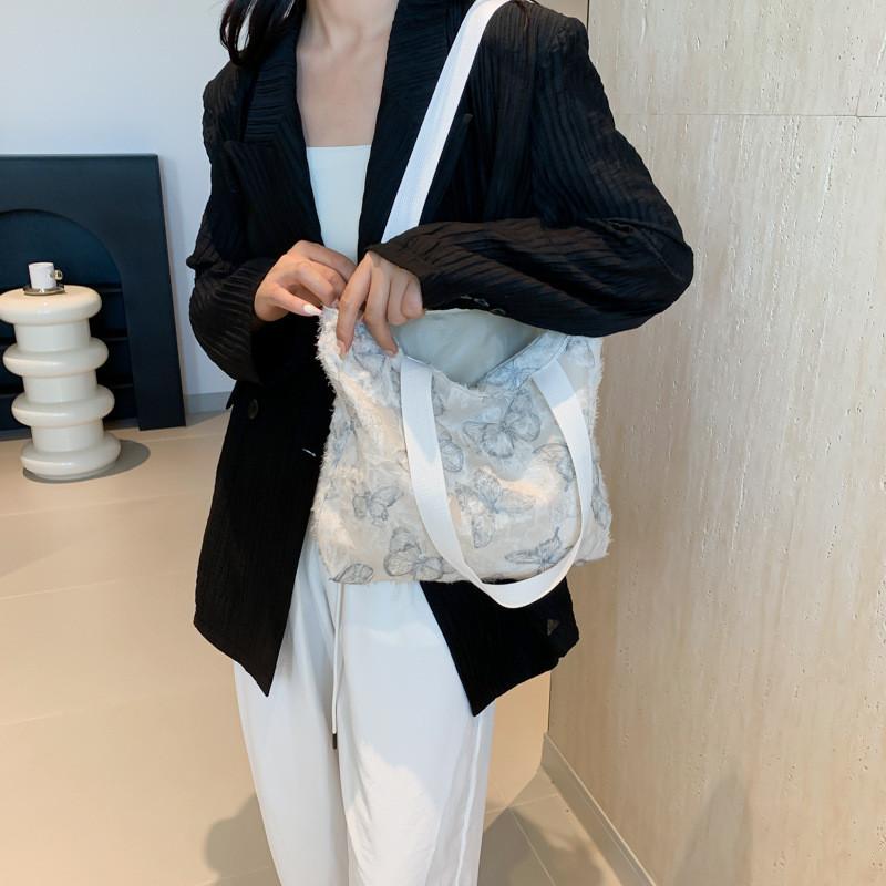 Stylish Large Capacity Tote Bag For Women Casual Summer Fashion In Black White Red Grey