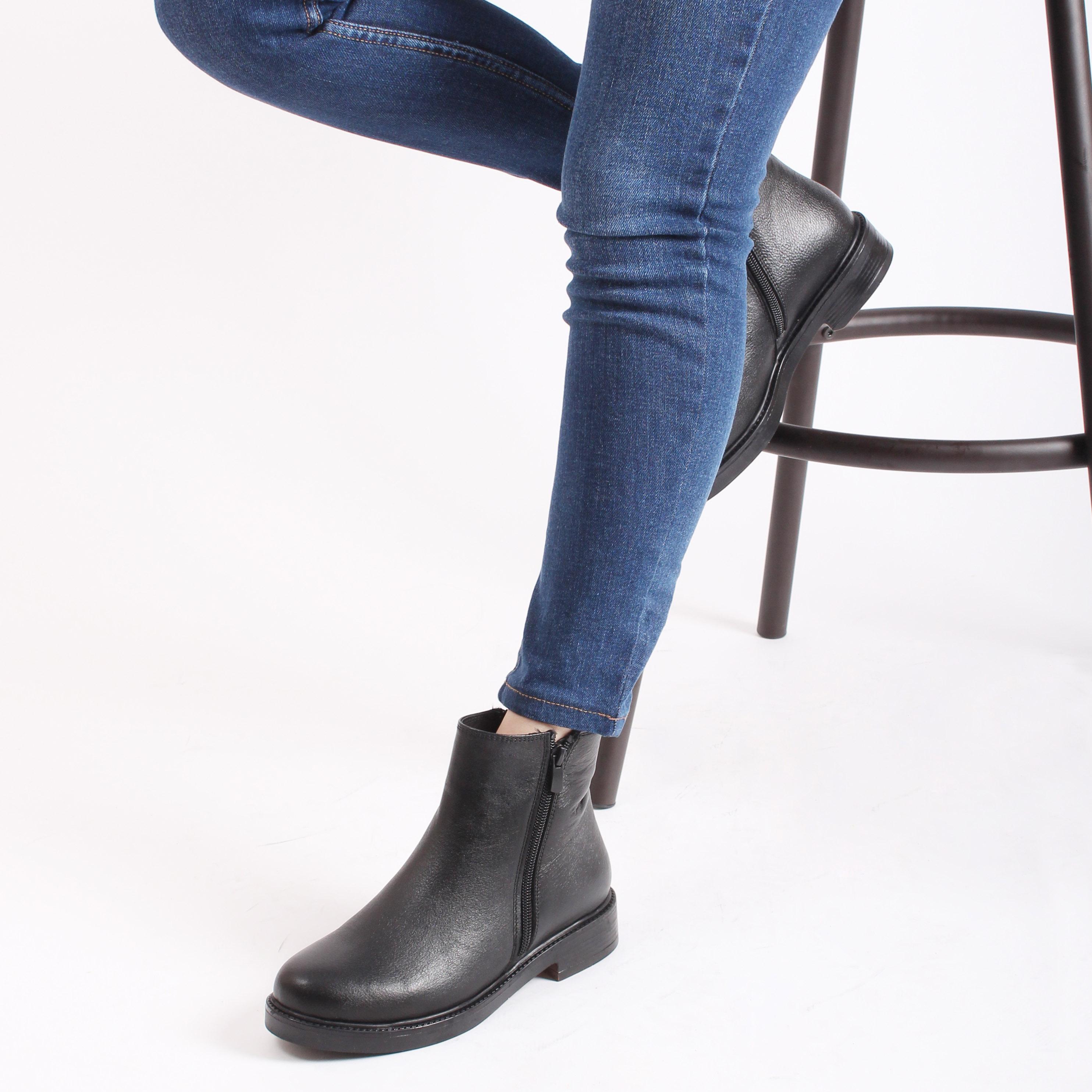 

Женские сапоги Черные Натуральная Кожа ДВОЙНАЯ Молния Зима 2022 Сезон