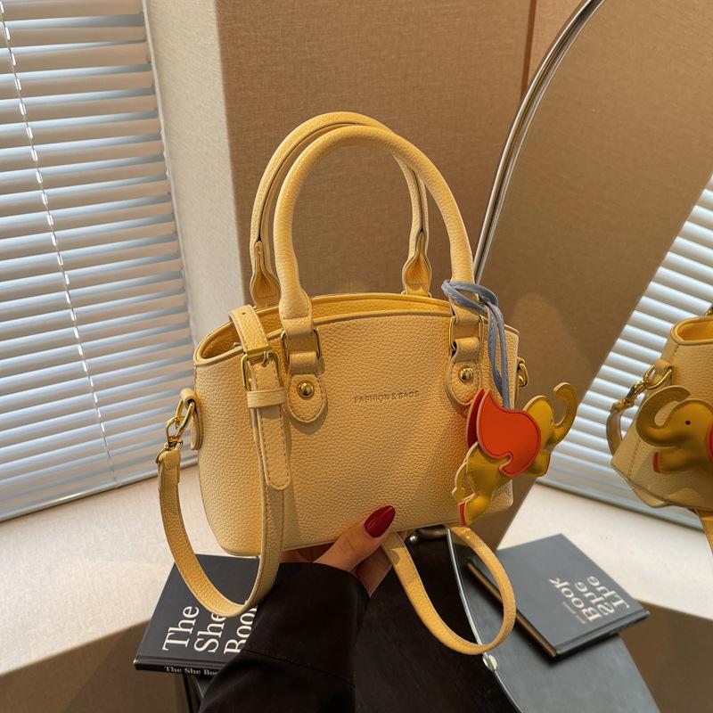 Niche Handbag Women's New Fashion Versatile Shoulder Shell Bag High-end Messenger Bag