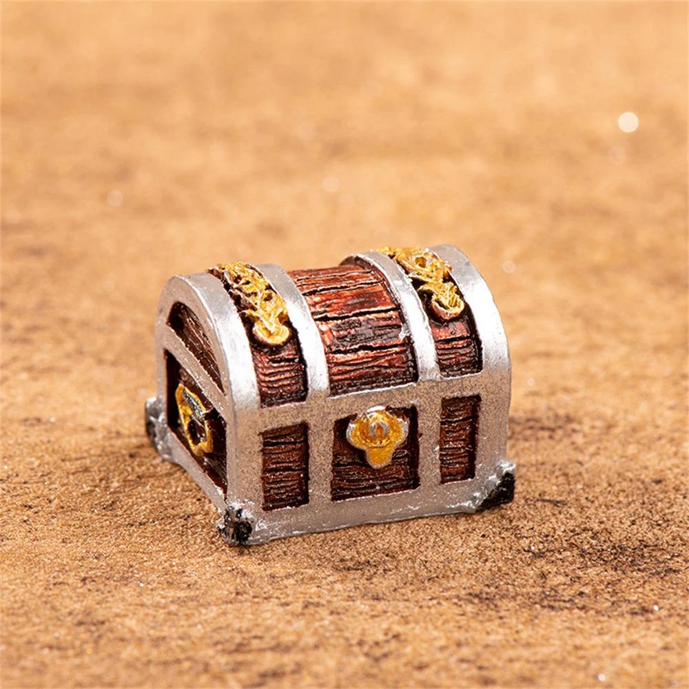 Mini Aquarium Ornament Simulation Treasure Chest Box Antique Resin Fish Tank Landscape Case Figurines Aquarium Decoration