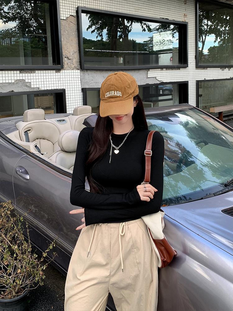 2025 Women's Slim-Fit Waist-Hugging Long-Sleeve T-Shirt – Versatile, Solid Color for Spring and Autumn