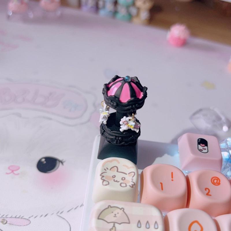 Rotating Carousel 3D Paint Keyboard Caps - Creative Accessories