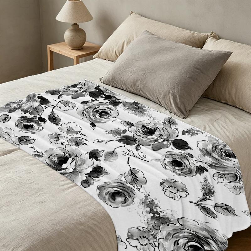 Soft Thick Flannel Blanket with Elegant Ink-Wash Floral Pattern, Warm Cozy for Home Bedroom Guest Room, Single Size, Ideal for Halloween & Christmas