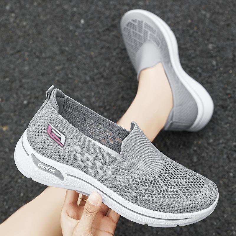 Shoes Women's Old Beijing Cloth Shoes Middle-aged and Elderly Mother Shoes Flying Woven Breathable Casual Shoes One Pedal Flat Shoes Single Shoes