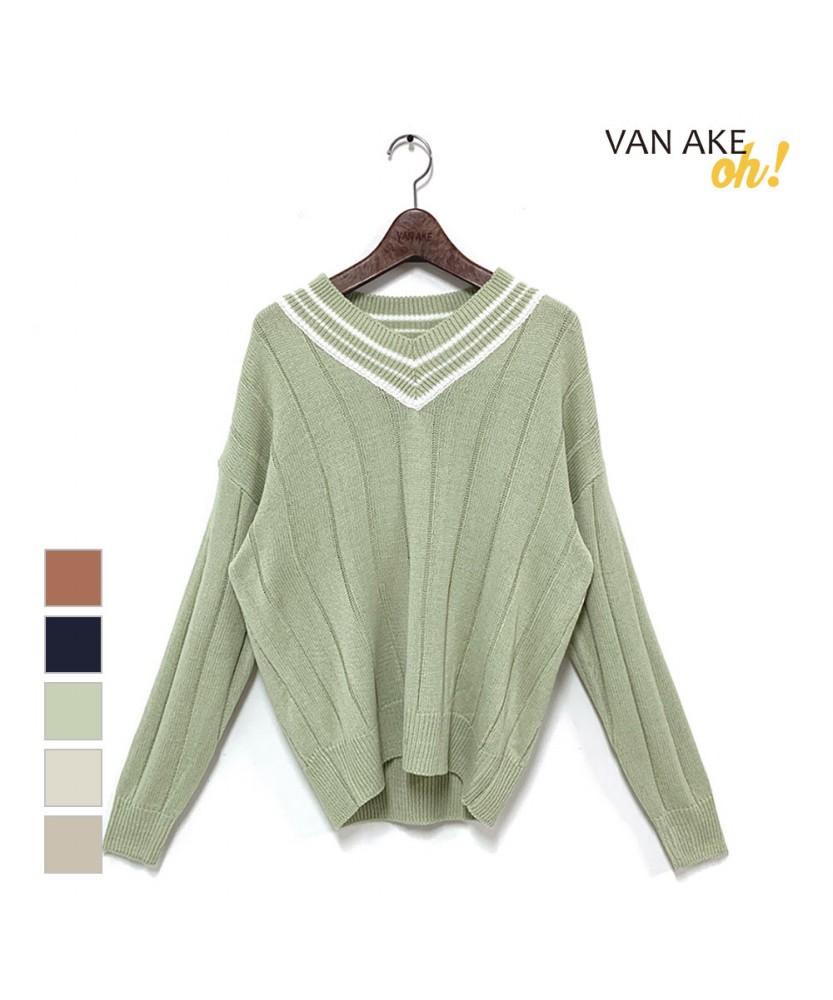 VANAKE Yolo V-Neck Knit_Ob02Knme15Z