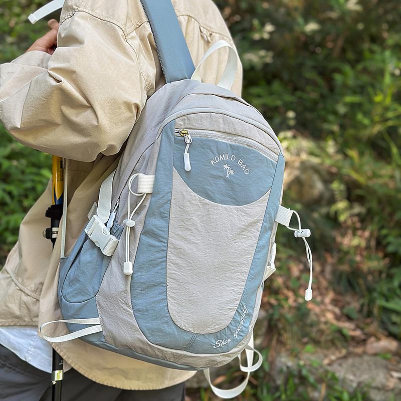 Contrast Color Stitching Backpack Unisex Lightweight Travel Backpack Student Schoolbag