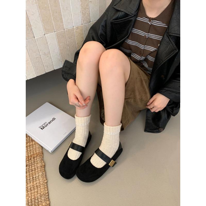 

Retro Mary Jane shoes 2025 new Korean temperament elegant suede metal buckle round head thin soft sole ballet shoes 39 коричневый
