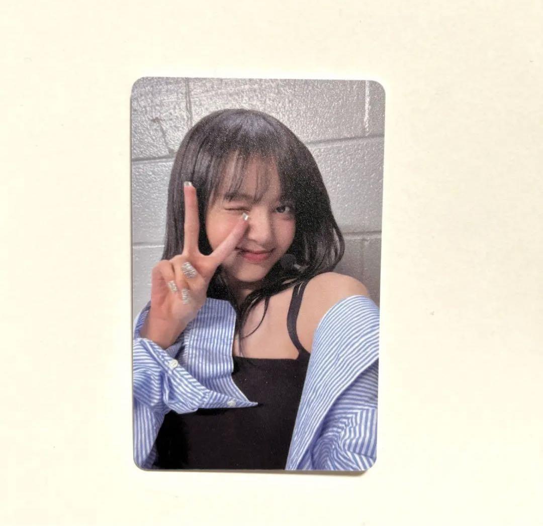 

[USED] LISA BLACKPINK BORN PINK Chinese KMS Trading Card 1