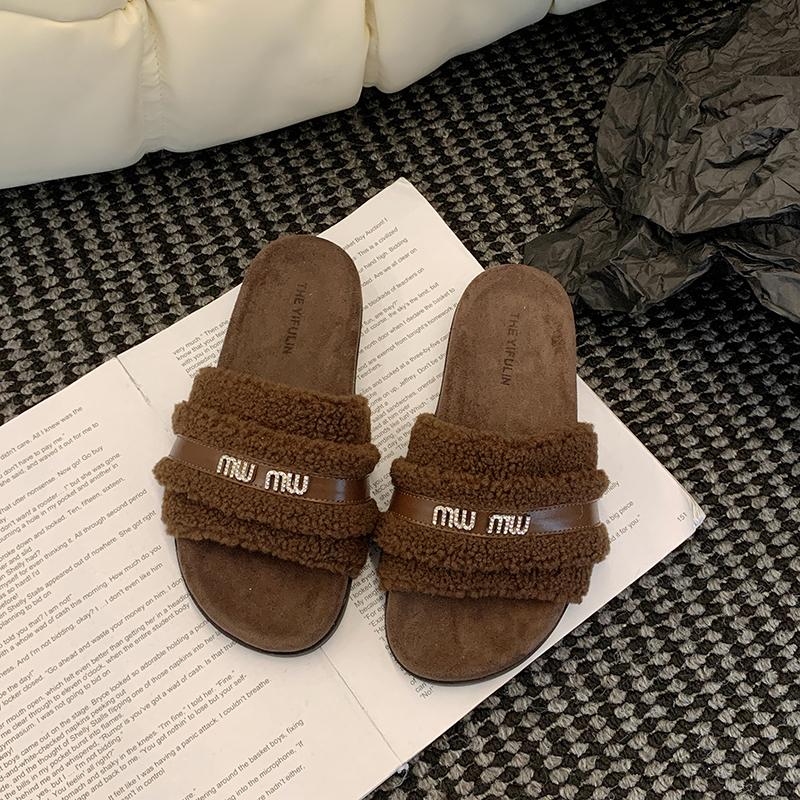 

Fashion 2025 New Casual Plus Size Flat Bottom Sandals Women s Hot Selling Vintage Outerwear Slippers Fashion Style Adult Footwear 35 коричневый