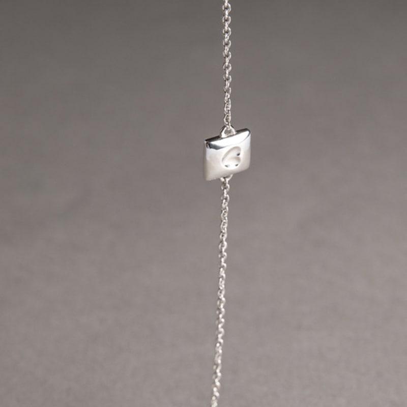 WEAR DRAWING Mini Heart Bite Bracelet