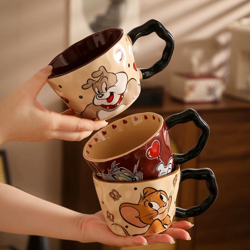 Tom a Jerry Velký keramický hrnek se lžičkou - Roztomilý studentský snídaňový hrnek, Skvělý dárek k narozeninám