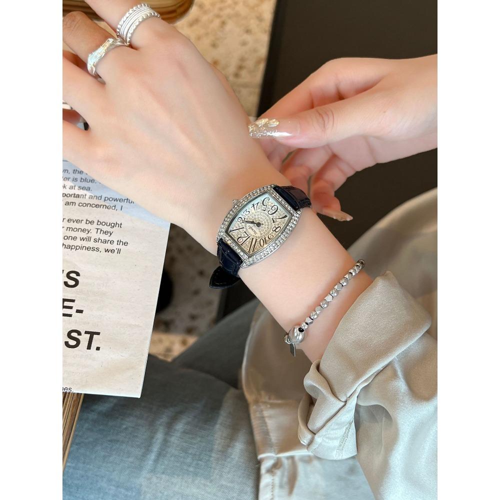 Hot-selling belt women s watch barrel-shaped full diamond retro women s watch fashion watch