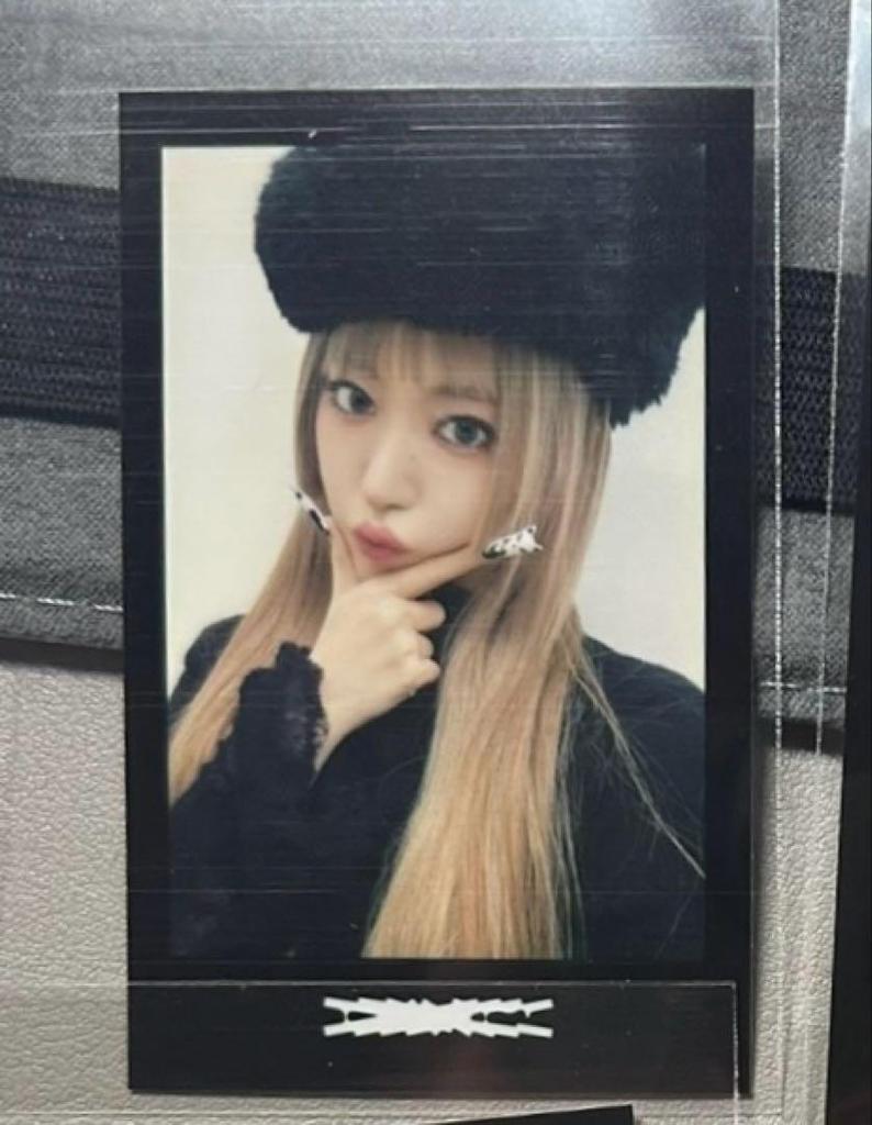 [USED] Lu Seraphim Sakura HOT Makestar Pre-order Limited Instax Trading Card