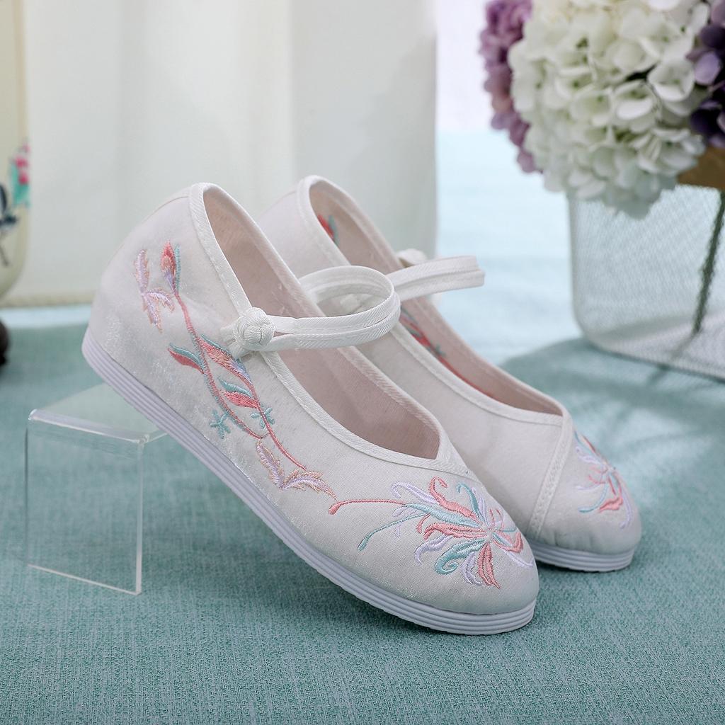 Higan Flower, Inner Height Increase of 3 Cm, New Antique Series Flat Heel Round Head Low Top Embroidered Shoes Hanfu Shoes