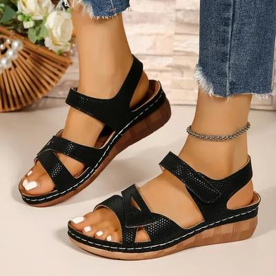 Buty damskie 2025 Letnie sandały damskie z odkrytymi palcami Outdoor Casual Okrągły nosek Kobiety Nadruk Plus Size Modne sandały na platformie na koturnie