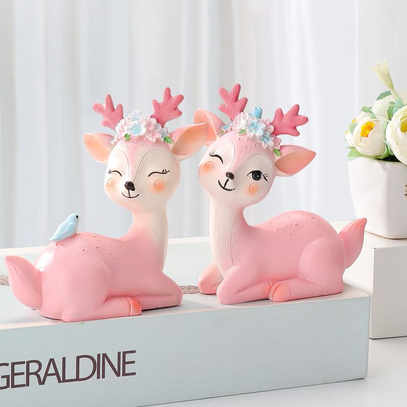 Tang Yi Creative Small Decorative Items for Home Living Room TV Cabinet Entrance Hall Office Desk Cute Deer Decorative Items Arrangement