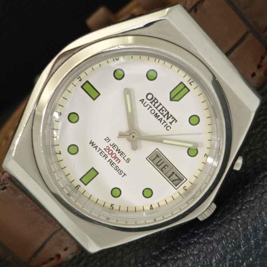 

ВИНТАЖНЫЕ МУЖСКИЕ ЧАСЫ ORIENT AUTOMATIC 46943 ЯПОНИЯ С БЕЛЫМ ЦИФЕРБЛАТОМ a700698-5 R204-a700698