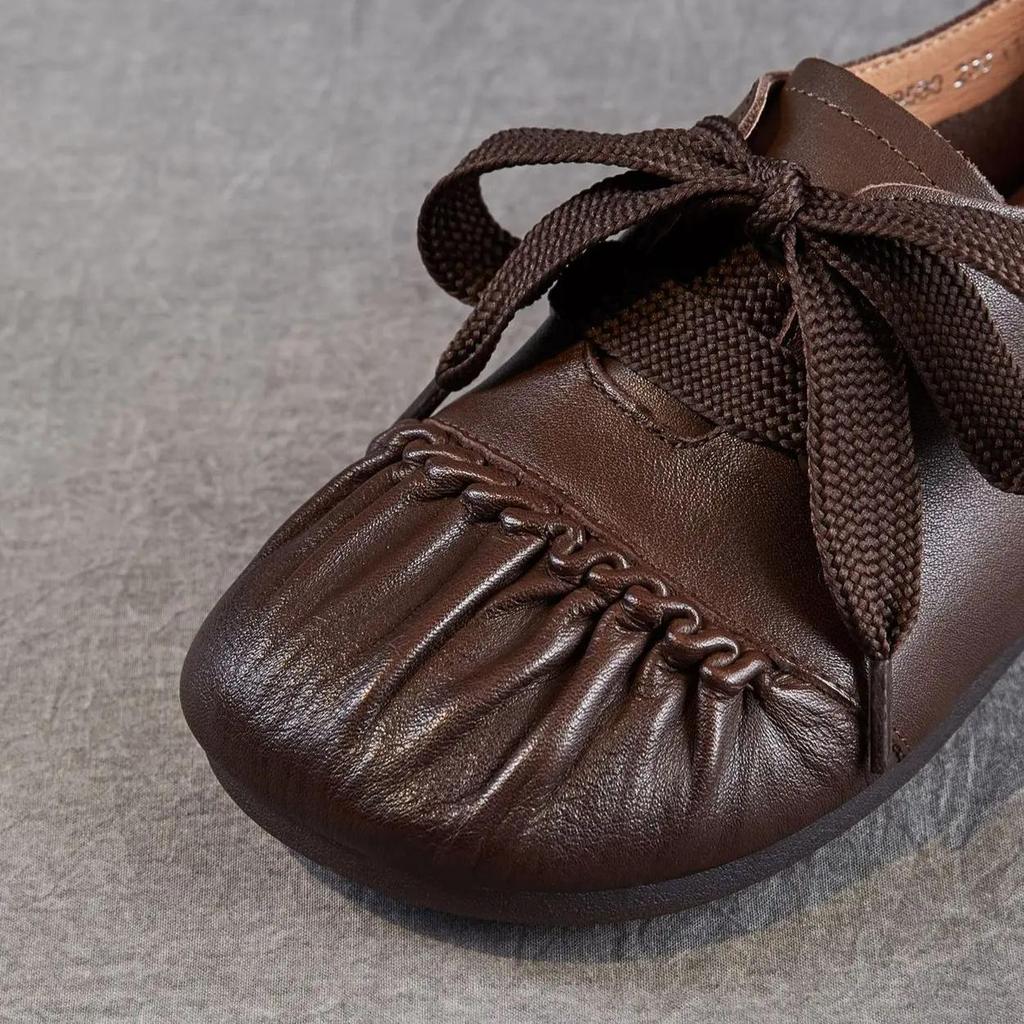 Johnature Handgefertigte Retro-Damen-Schuhe aus echtem Leder mit weicher Sohle, bequeme Schnürschuhe mit Falten und niedrigem Absatz