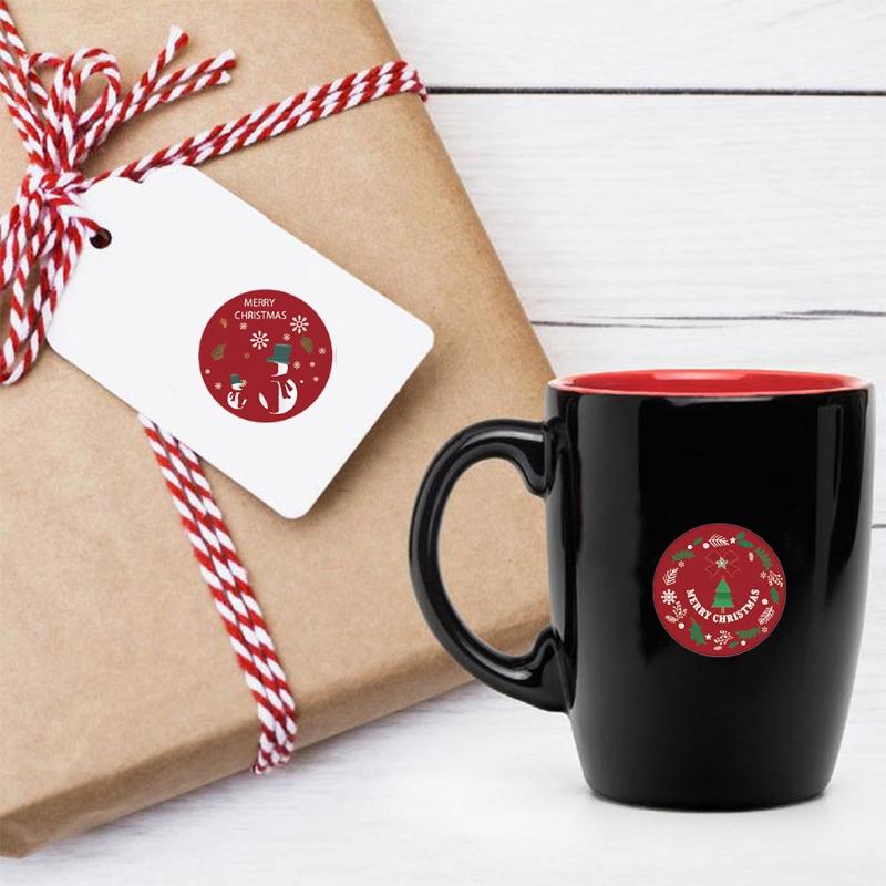 Roll of 500Pcs Classic Red Christmas Sticker Christmas Cards Gift Box Decorations Sealing Adhesive Label Xmas Supplies