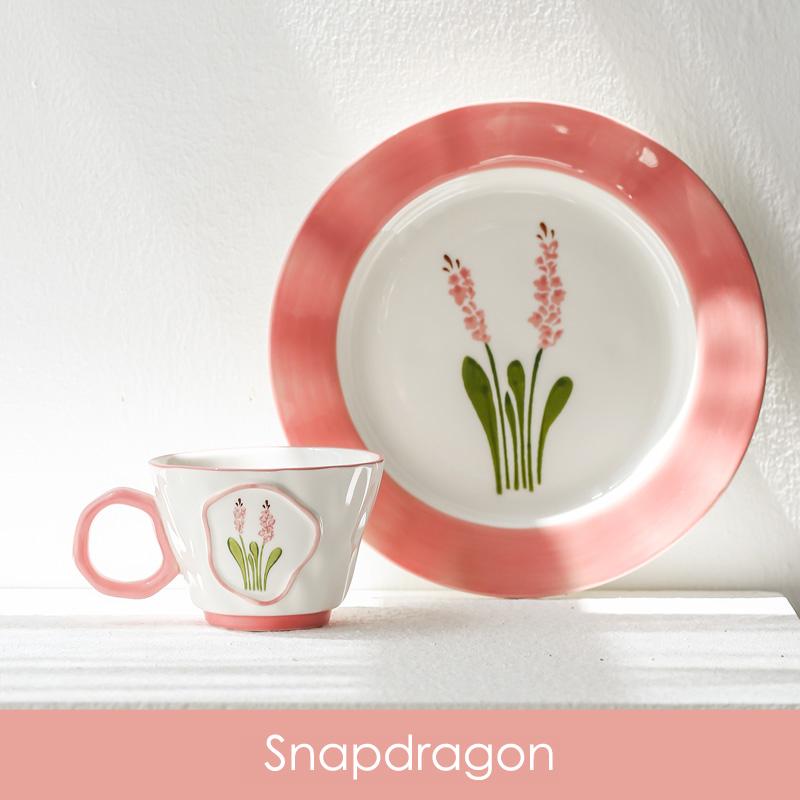 

9,2-дюймовая керамическая обеденная тарелка с 300-миллилитровой кофейной кружкой, набором десертных тарелок, чашкой для воды, расписанной вручную цветочной чашкой для чая с молоком 300ml розовый